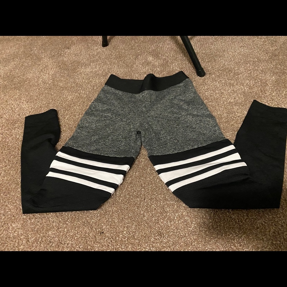 Bombshell leggings